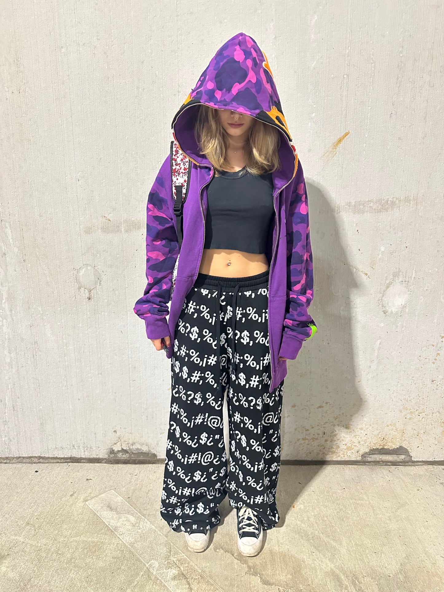 "typo" sweatpants